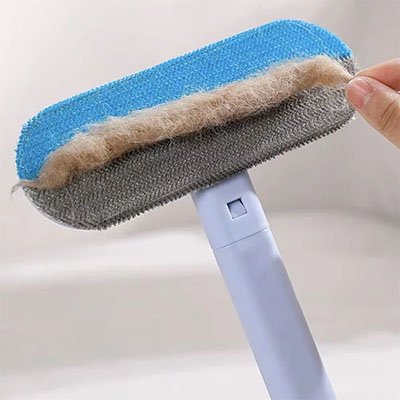 Brosse anti poil longue manche enleve des poils